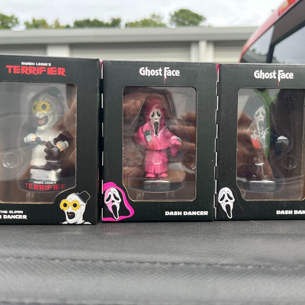 Pink. Ghost Face, Ghost Face & Terrifier Trio  figurines